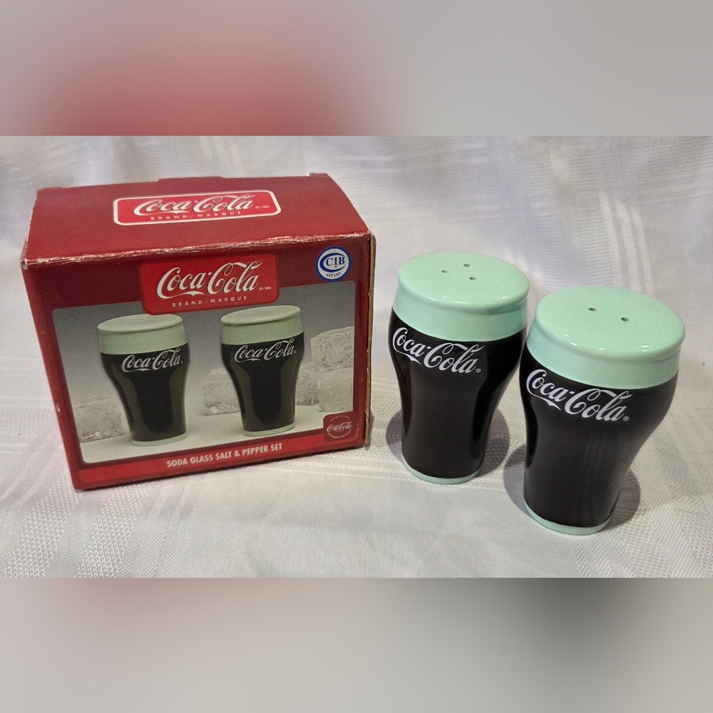 Coca-Cola Soda Glass Salt & Pepper Set